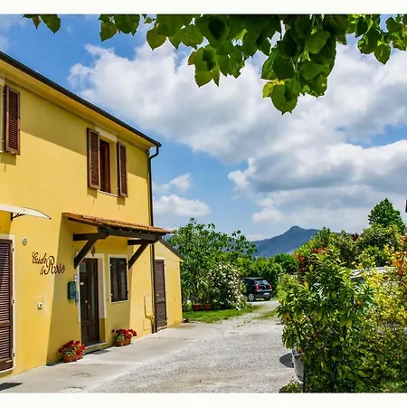 Bed & Breakfast Casale Le Rose